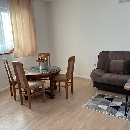 Cheap House Near The Center Of The City Mostar Ngoại thất bức ảnh
