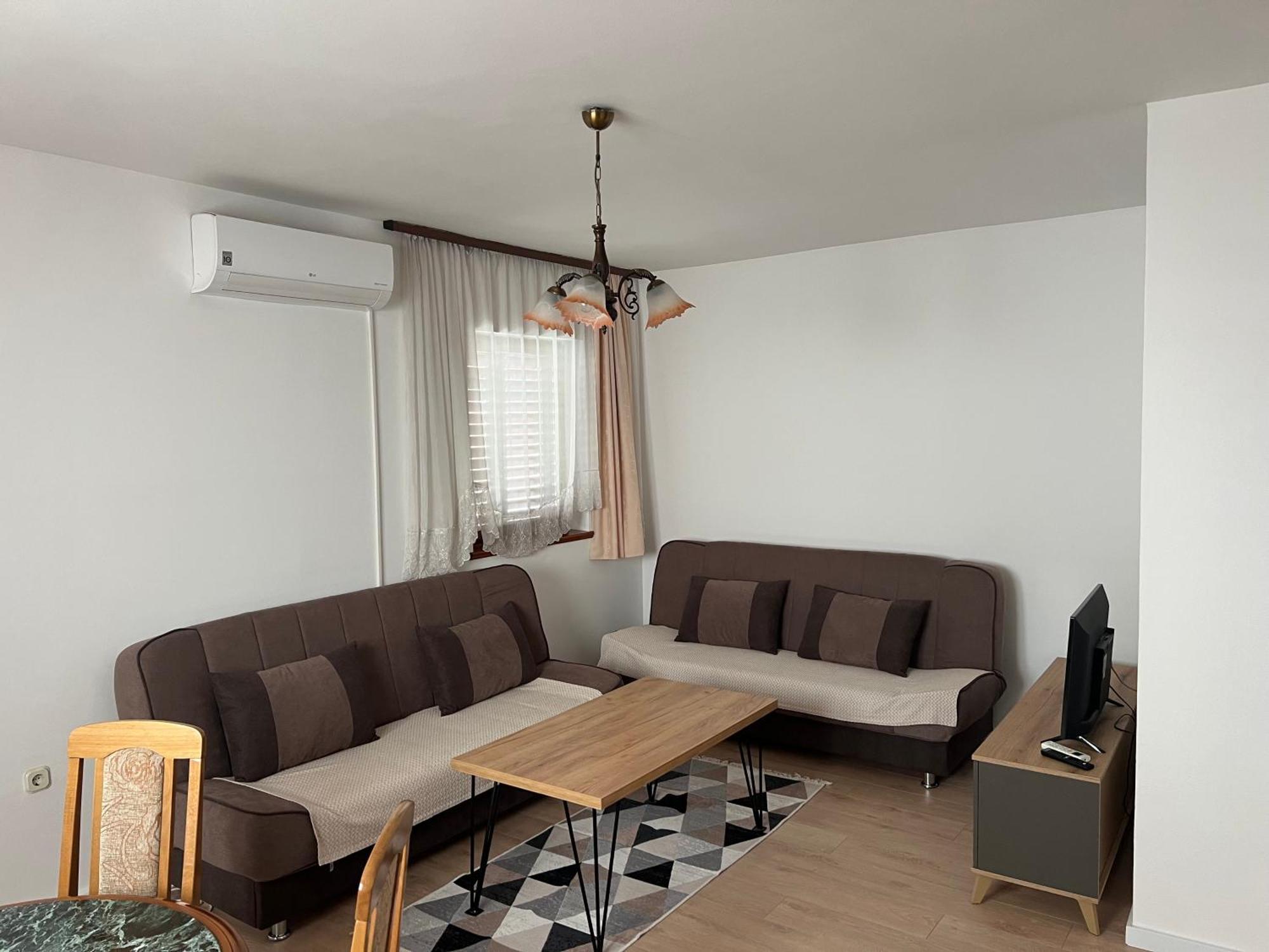 Cheap House Near The Center Of The City Mostar Ngoại thất bức ảnh